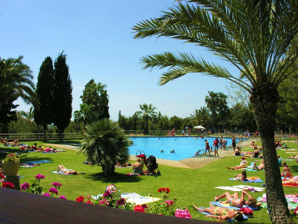 Camping Vilanova Park Vilanova i la Geltrú Dış mekan fotoğraf